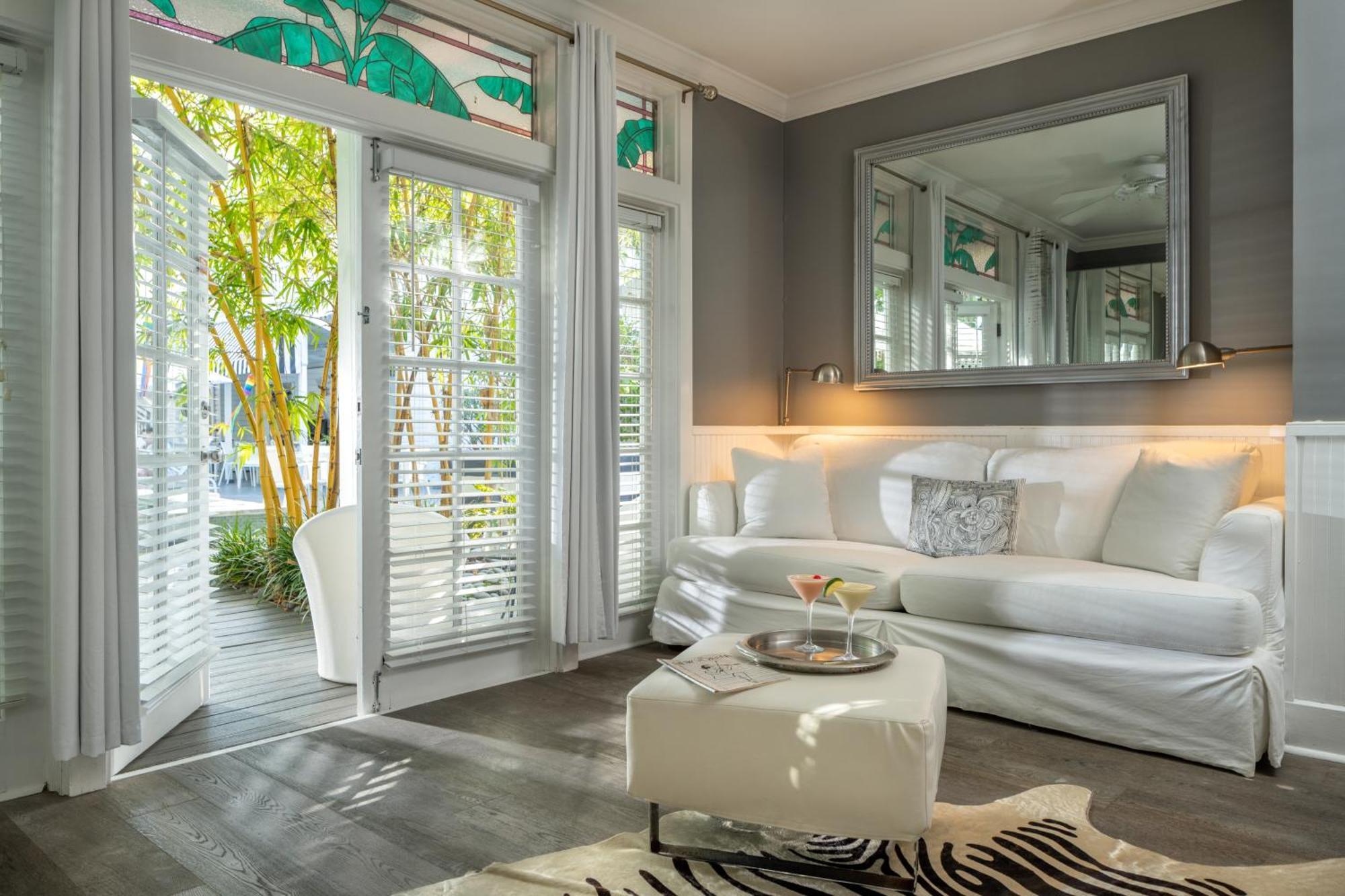 Alexander'S Guesthouse-Adult Exclusive, Lgbtq Friendly Ки-Уэст Экстерьер фото